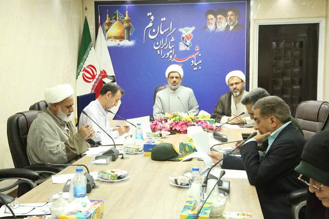 همه دستگاه‌ها برای گرامیداشت هفته دفاع مقدس و تکریم خانواده شهدا پای کار باشند