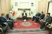 بانک دی با خدمت به خانواده‌های شهدا، کار خود را به عبادت تبدیل کند