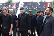 بازدید وزیر ورزش و جوانان از مواکب خدمت‌رسان بنیاد شهید قم و آمادگی کامل اماکن ورزشی برای میزبانی از زائران مراسم تشییع رهبر شهید